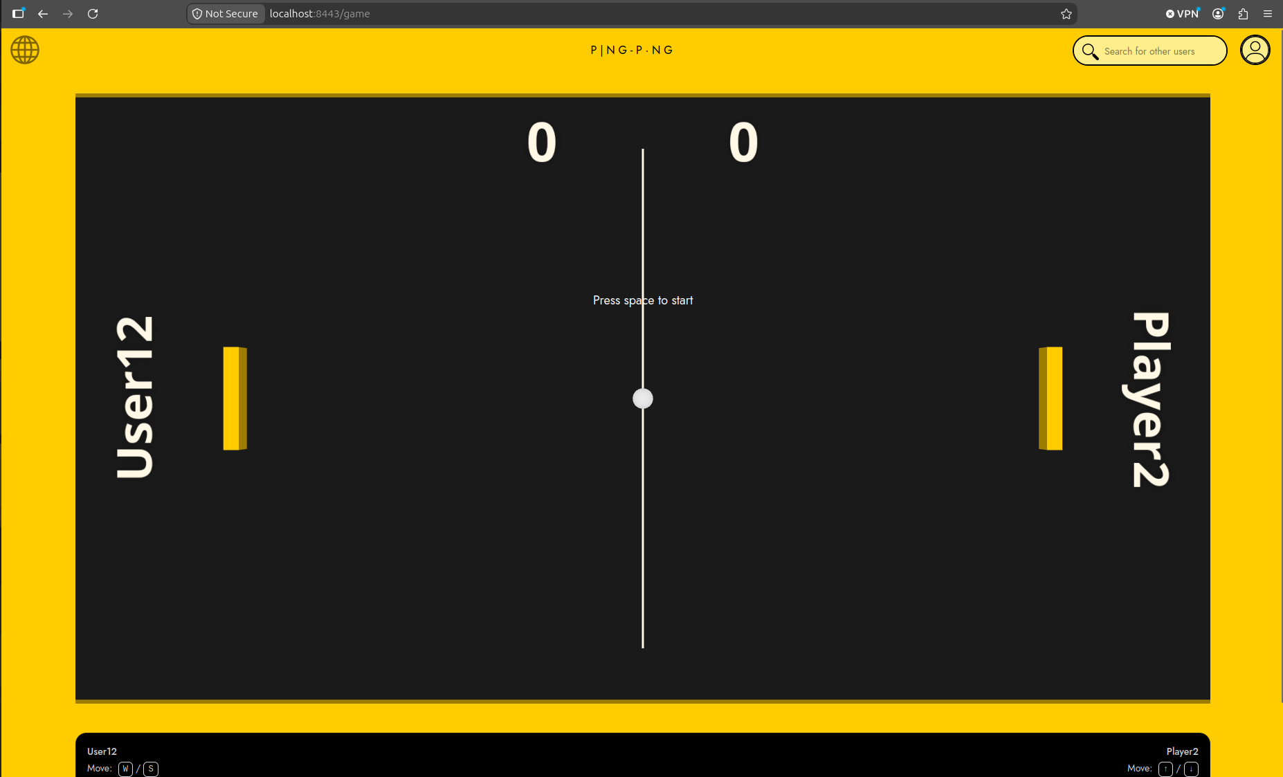 The default local two-player Pong arena ready to begin, with player names, scores, paddles, controls, and ball visible.